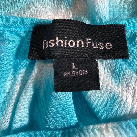 Fashion Fuse Open Back Tank top - Picture 4 of 5